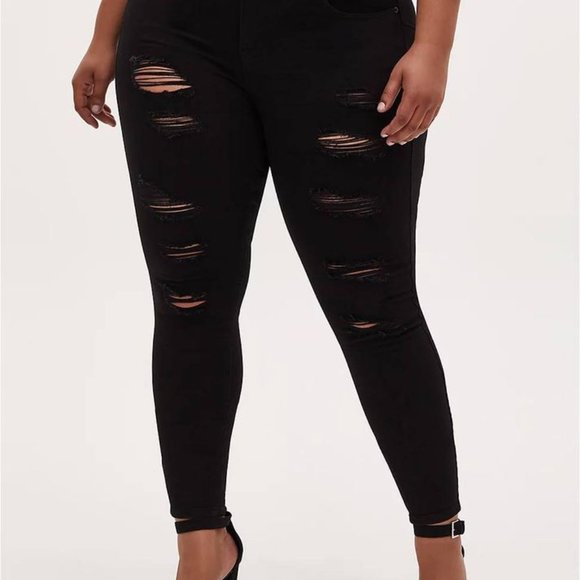 torrid Denim - BOMBSHELL SKINNY JEAN - PREMIUM STRETCH BLACK Size 22